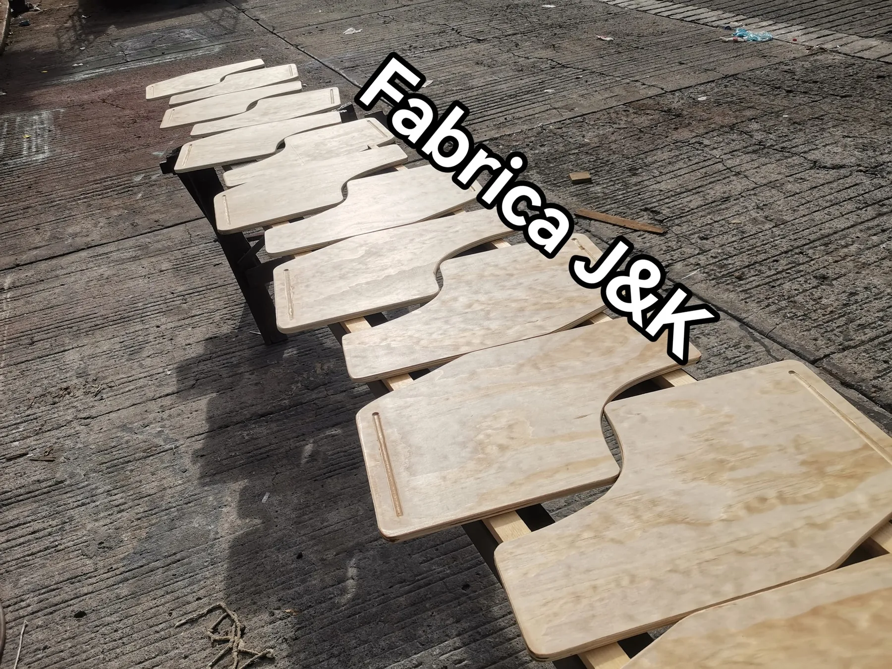 Base metálica fabricada a la medida